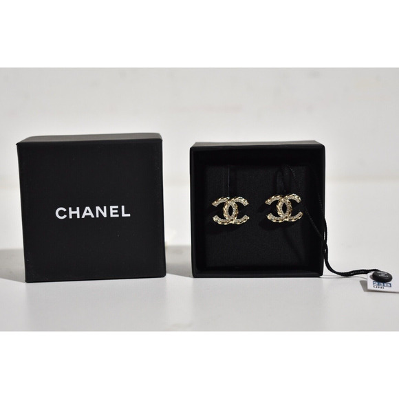 Chanel 23B Gold Crystal Interlocking CC Logo Classic Statement Stud Earrings - Picture 2 of 11